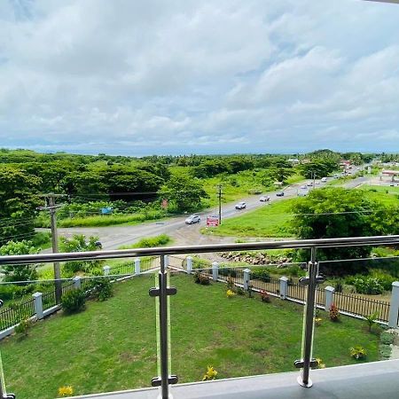 Lovely 4-Bedroom Holiday Home With Free Parking. Lautoka Exterior photo