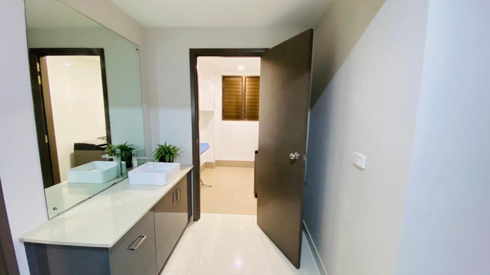 Lovely 4-Bedroom Holiday Home With Free Parking. Lautoka Exterior photo